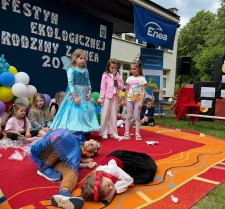 Powiększ zdjęcie FESTYN EKOLOGICZNEJ RODZINY Z ENEĄ